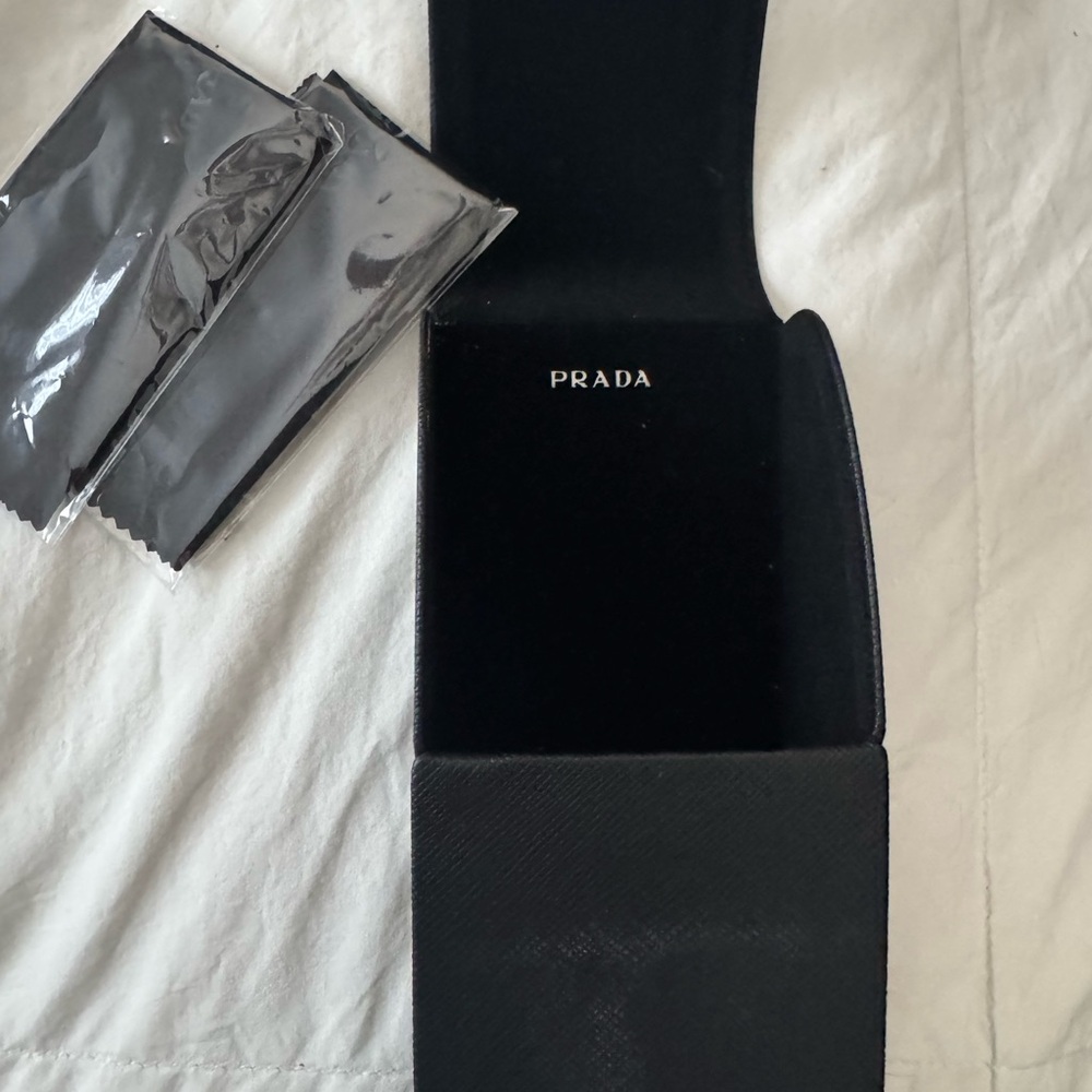 Prada 55 mm Butterfly Sunglasses AUTHENTIC - Picture 3 of 8
